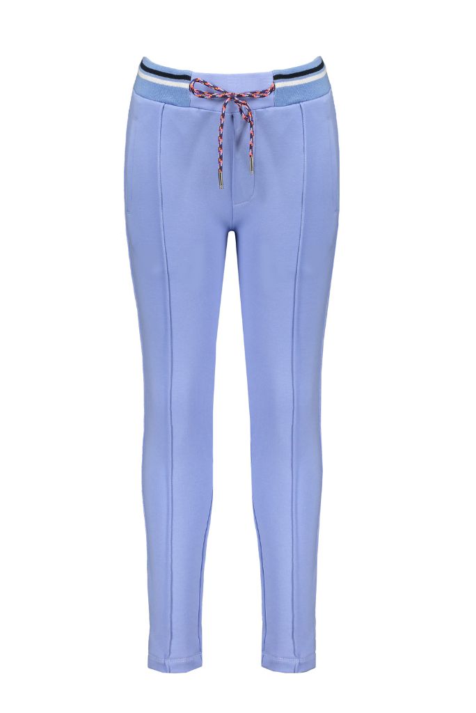 Secler solid pants with pintucks in light blue