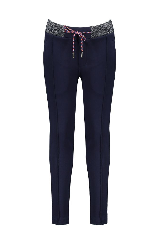 Secler solid pants with pintucks in blue