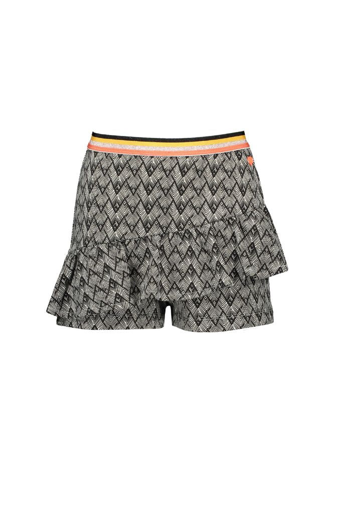 Suby short with frilled skirt at front