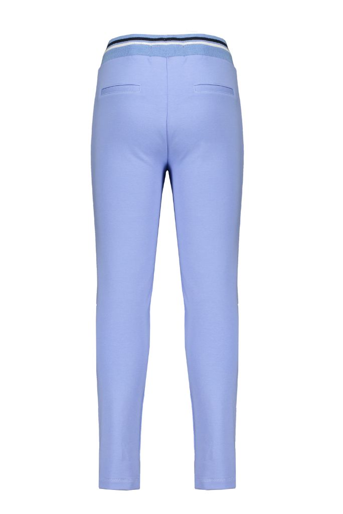 Secler solid pants with pintucks in light blue